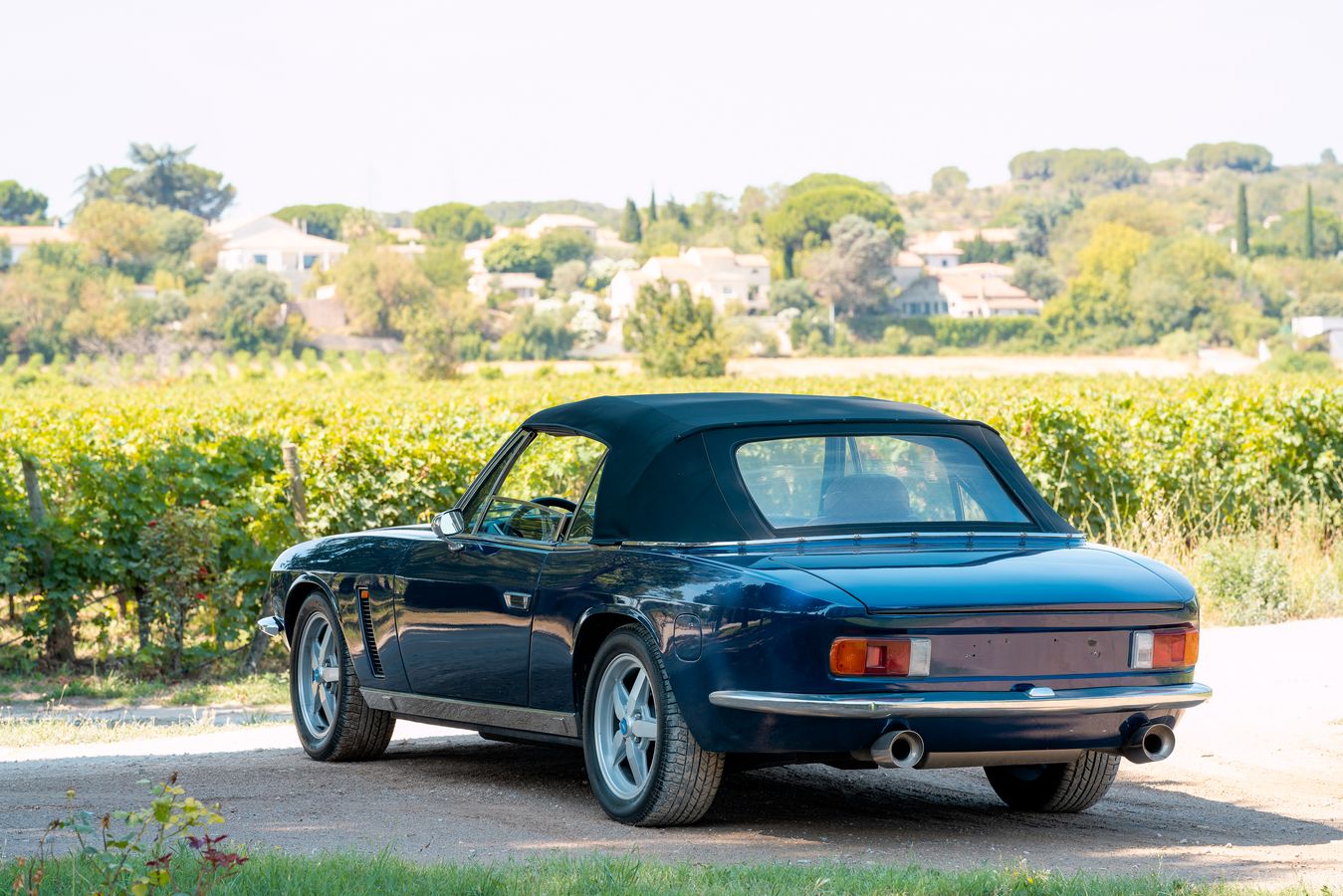 Jensen Interceptor-116.jpg